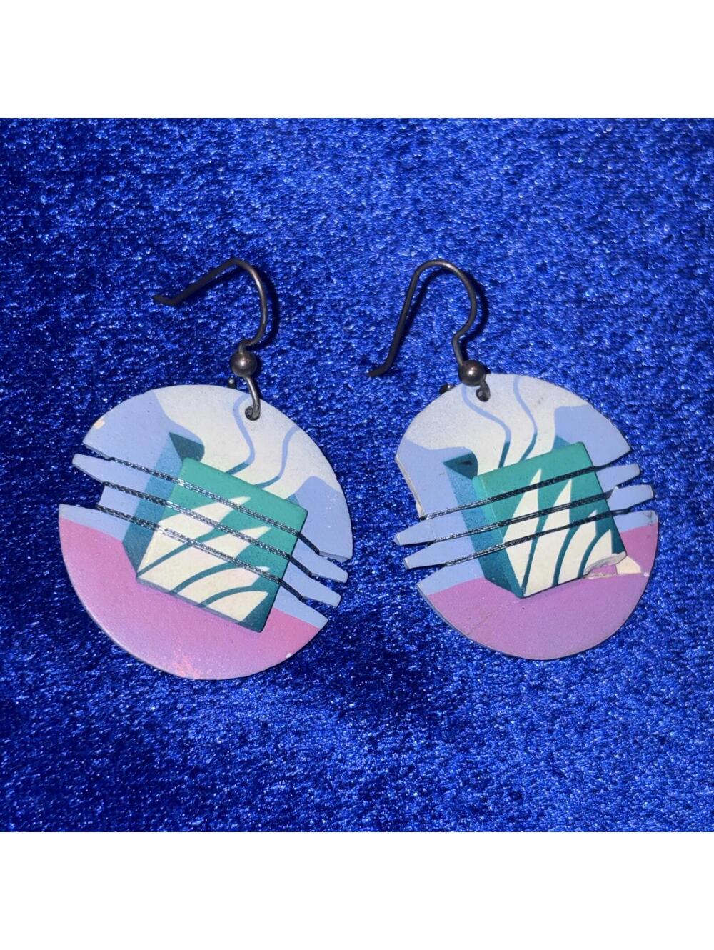 Vintage Abstract Round Dangle Earrings with Geometric Design